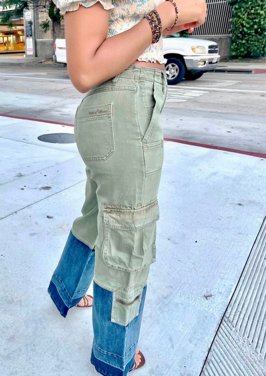 CONTRAST DEMIN CARGO PANTS