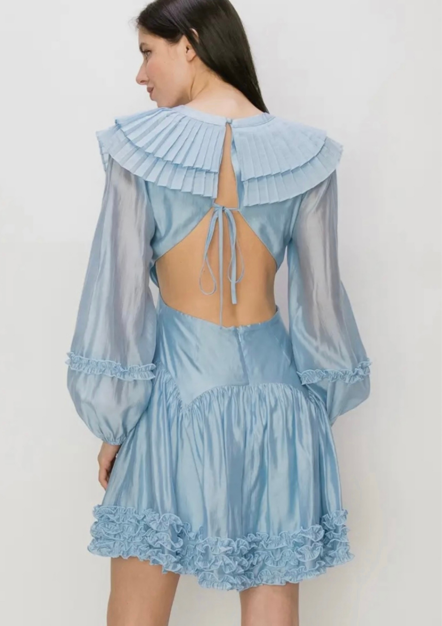 V-Neck Long sleeve Ruffles Wrinkle Open Back Mini Dress