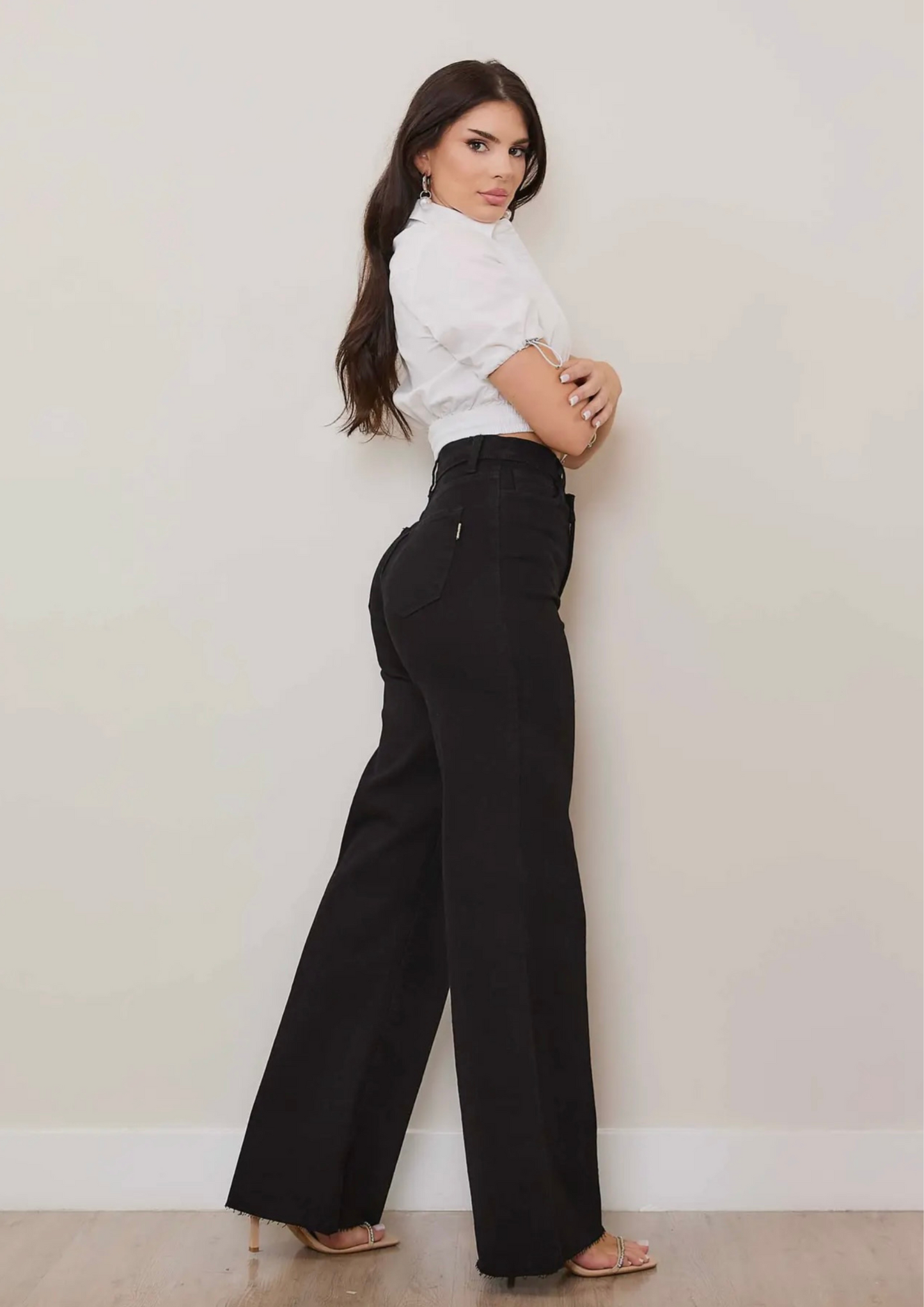 High-Rise Crossed Waist Wide Leg Jeans