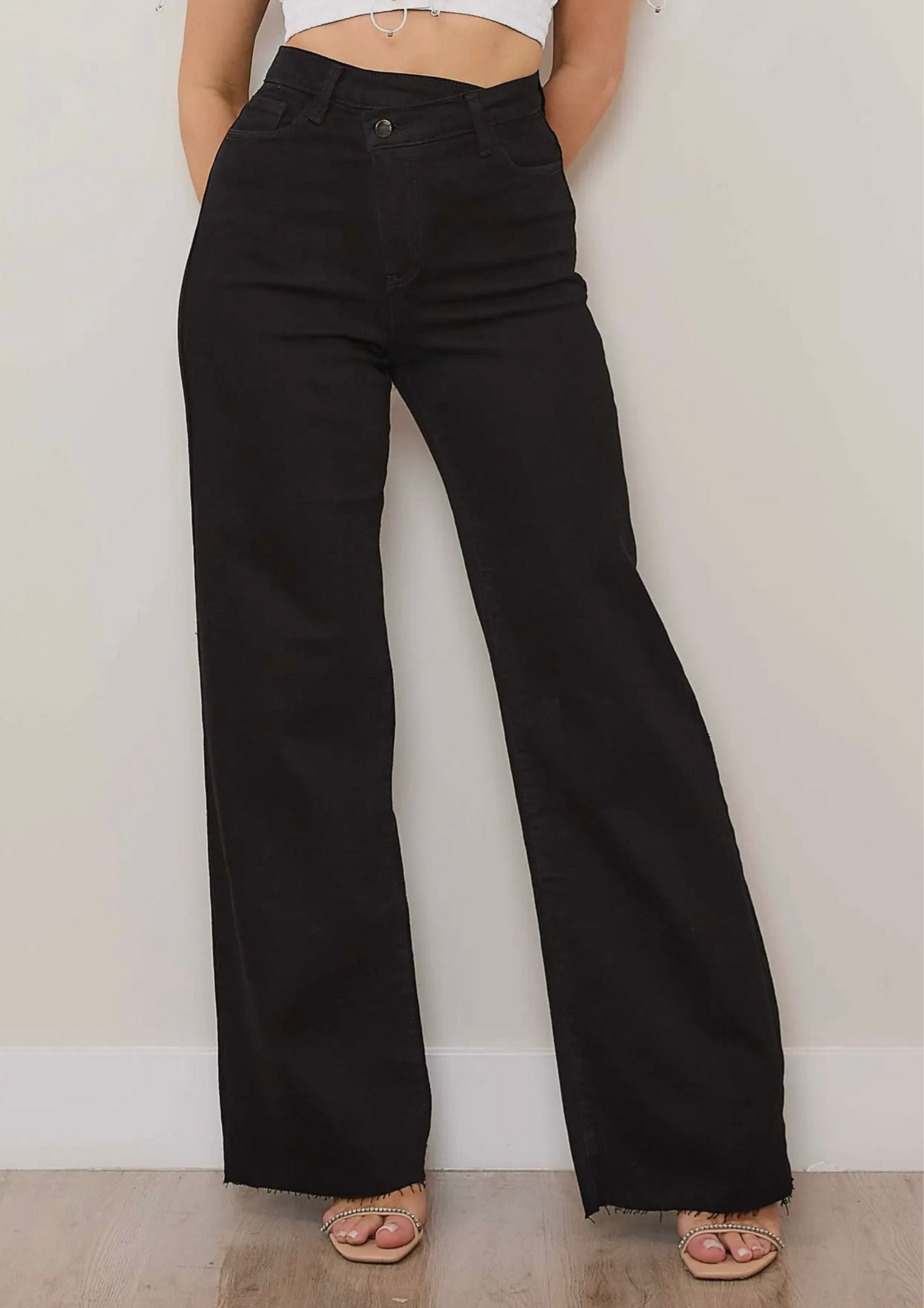 High-Rise Crossed Waist Wide Leg Jeans